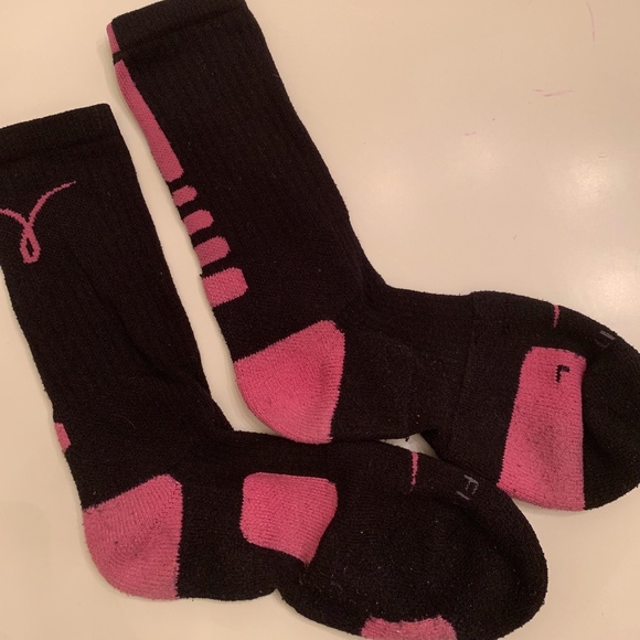 nike elite dri fit socks